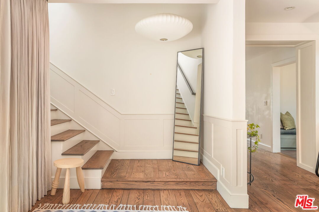 2015 Nichols Canyon Road Los Angeles, CA 90046 - Photo 11 of 27 a view of entryway and hall with wooden floor