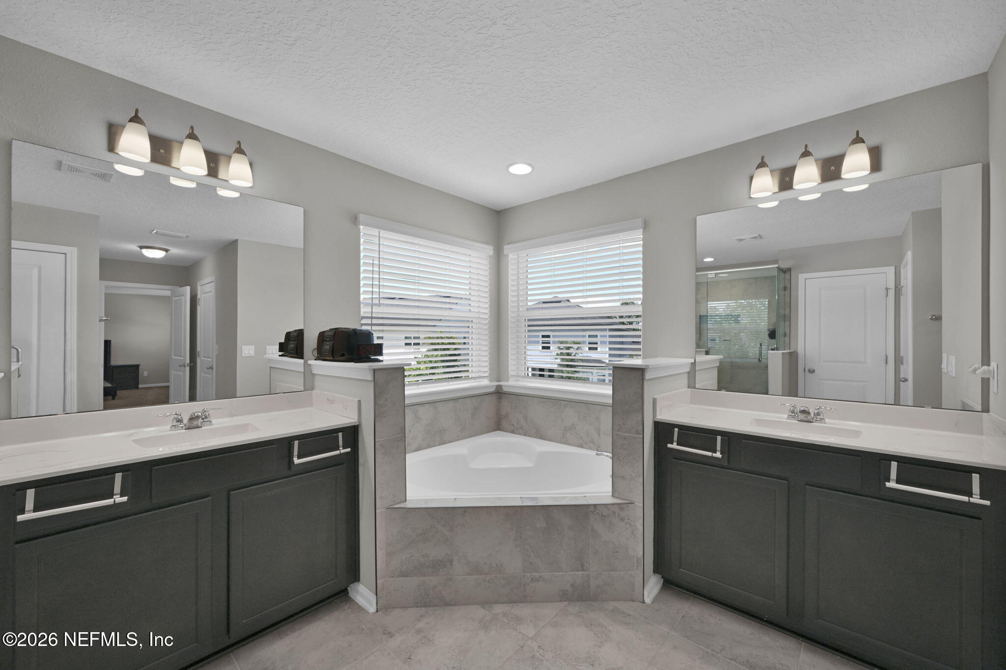 71 Seton Court St. Augustine, FL 32092 - Photo 34 of 79 Master Bathroom