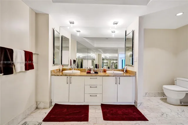 $1,000,000 | 20281 East Country Club Drive, Unit 607, Aventura, FL 33180