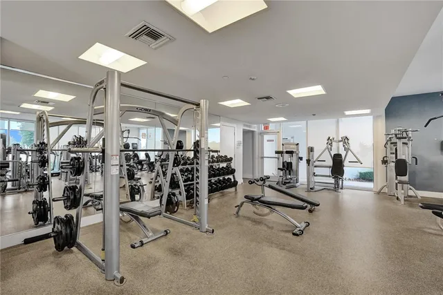 $1,000,000 | 20281 East Country Club Drive, Unit 607, Aventura, FL 33180