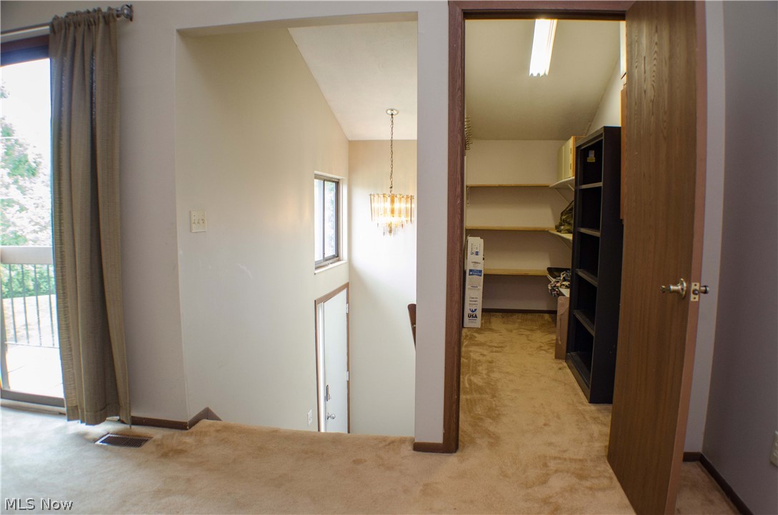 784 Kirkwall Drive Akron, OH 44321 - Photo 24 of 33