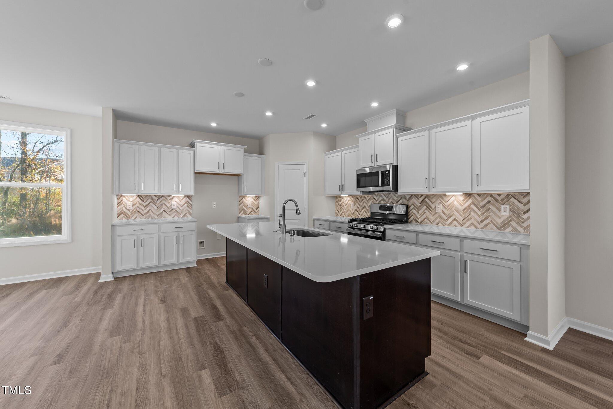 36 Railcar Way Clayton, NC 27520 - Photo 5 of 40 Kitchen