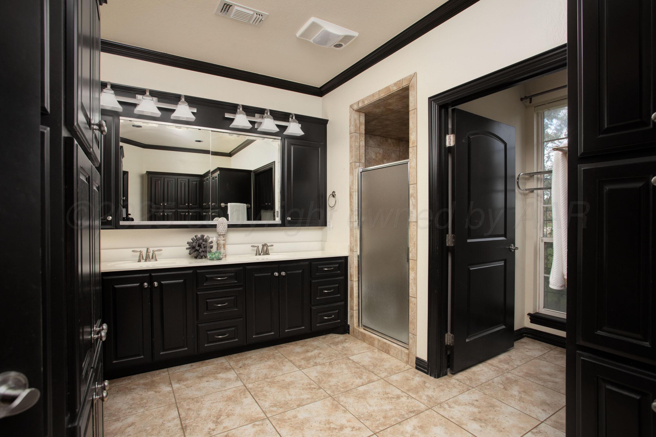 8001 Raburn Lane Canyon, TX 79015 - Photo 16 of 51 11