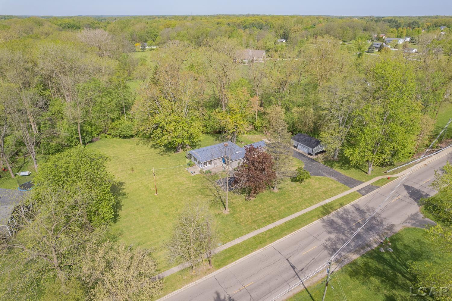 601 North Occidental Road Tecumseh, MI 49286 - Photo 44 of 52 50174577-75a34032-d778-4b2f-b9fd-78dea110f553.JPG