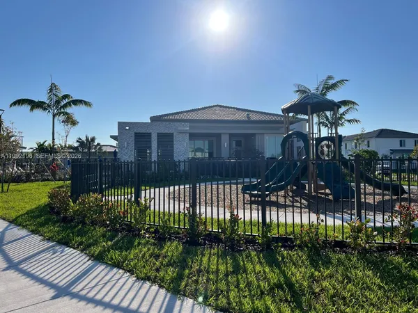 $3,250 | 1487 Southeast 7th Terrace, Homestead, FL 33034