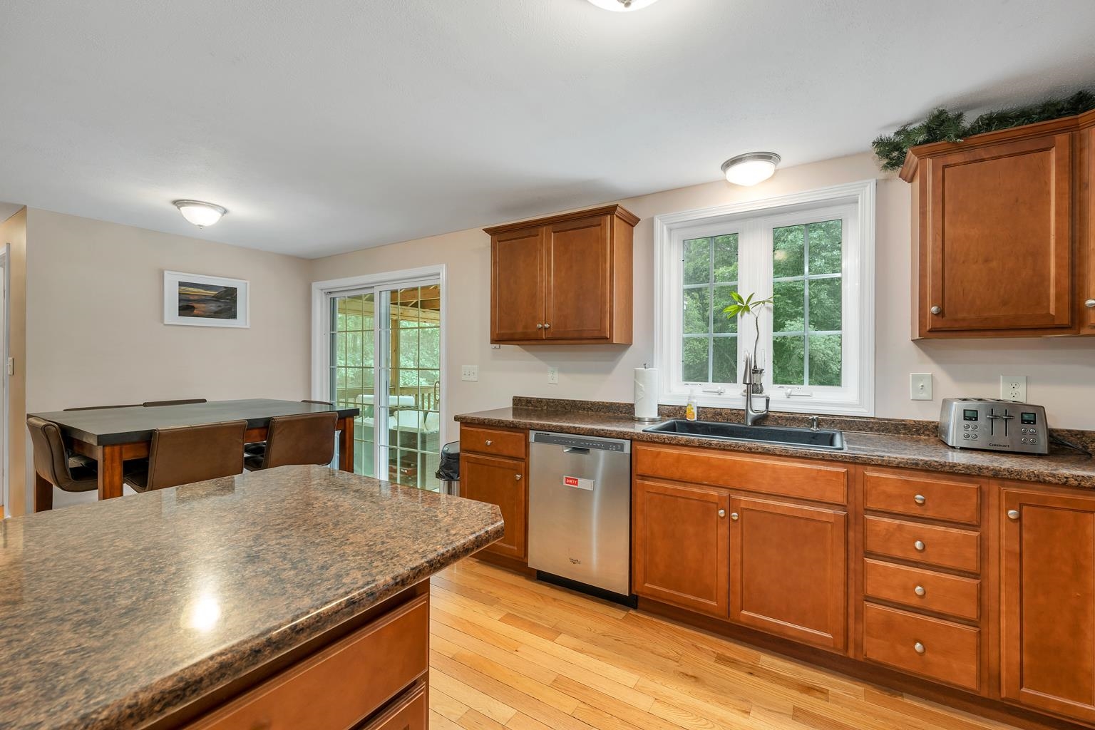 47 Mill Pond Road Epping, NH 03042 - Photo 12 of 40