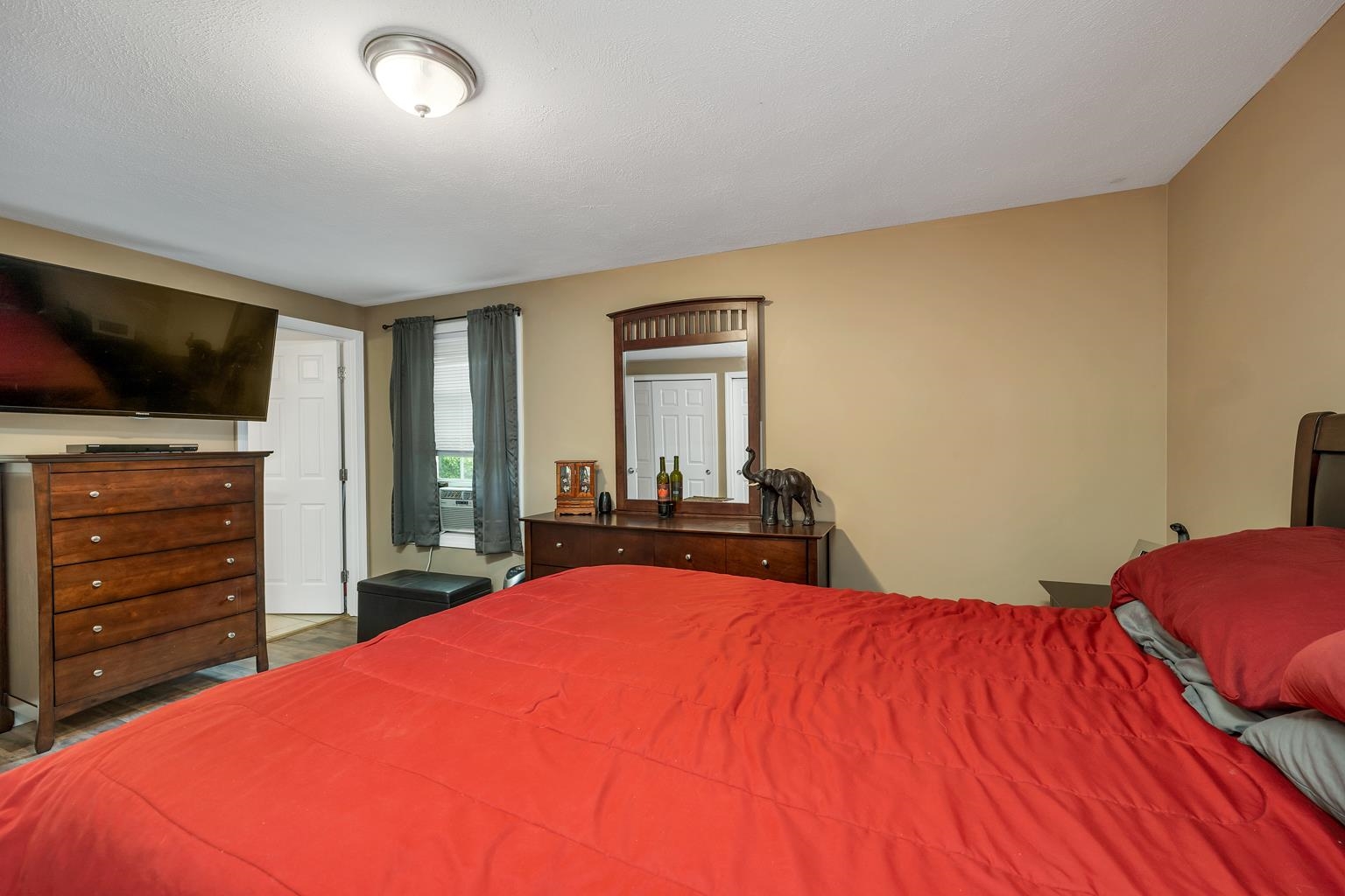 47 Mill Pond Road Epping, NH 03042 - Photo 23 of 40