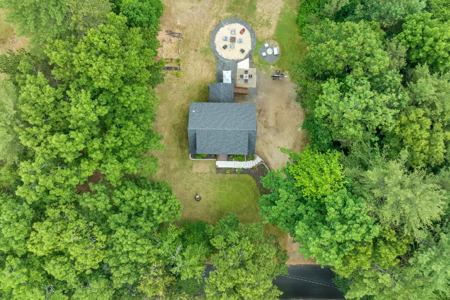 47 Mill Pond Road Epping, NH 03042 - Photo 32 of 40