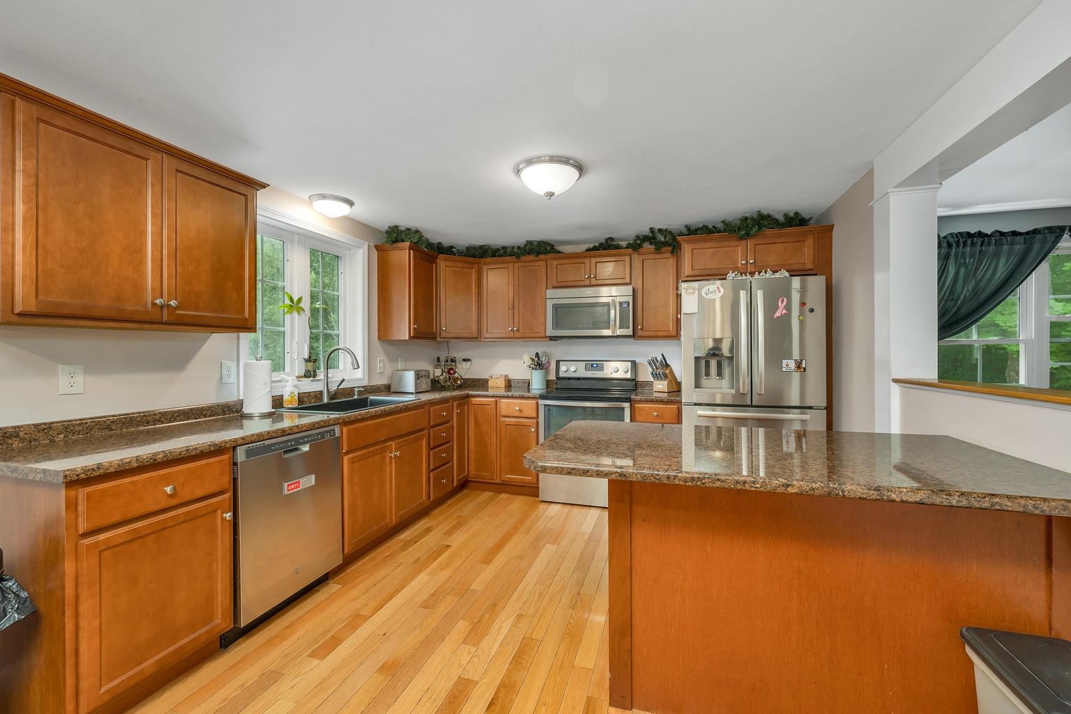 47 Mill Pond Road Epping, NH 03042 - Photo 10 of 40