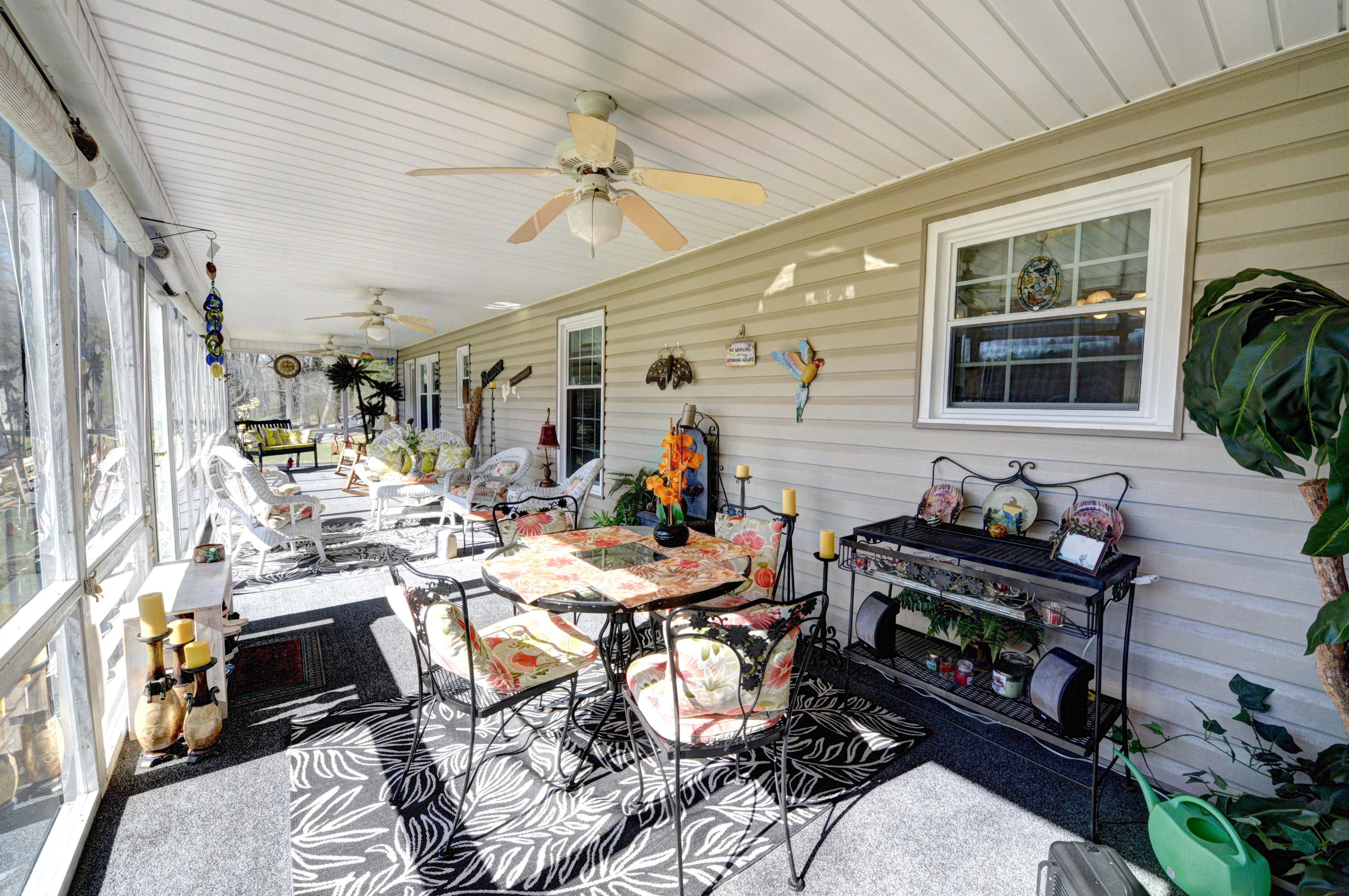 696 Bluff Road Dayton, TN 37321 - Photo 27 of 30 27-696 Bluff Sun Room