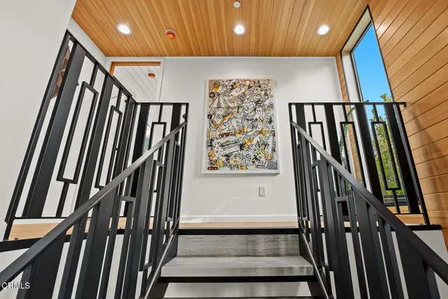 $2,638,000 | 10747 Valleyheart Drive, Studio City, CA 91604