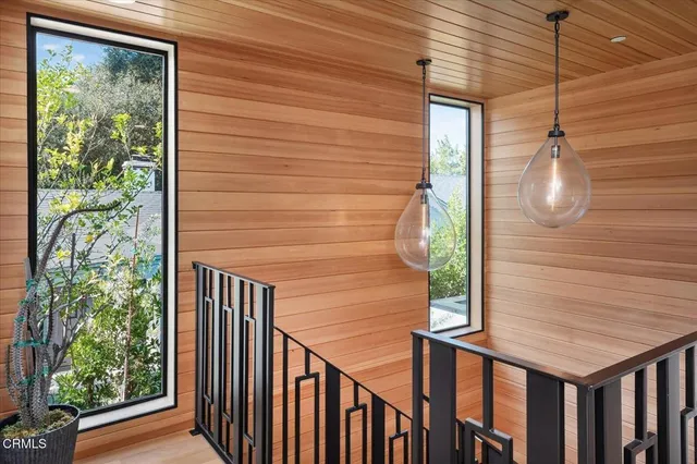 $2,638,000 | 10747 Valleyheart Drive, Studio City, CA 91604