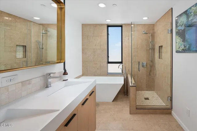 $2,638,000 | 10747 Valleyheart Drive, Studio City, CA 91604