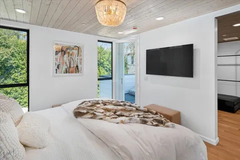 $2,638,000 | 10747 Valleyheart Drive, Studio City, CA 91604