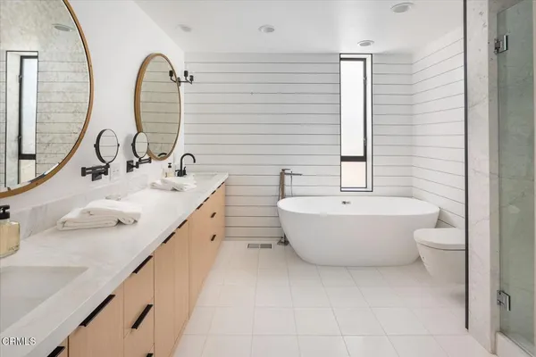 $2,638,000 | 10747 Valleyheart Drive, Studio City, CA 91604