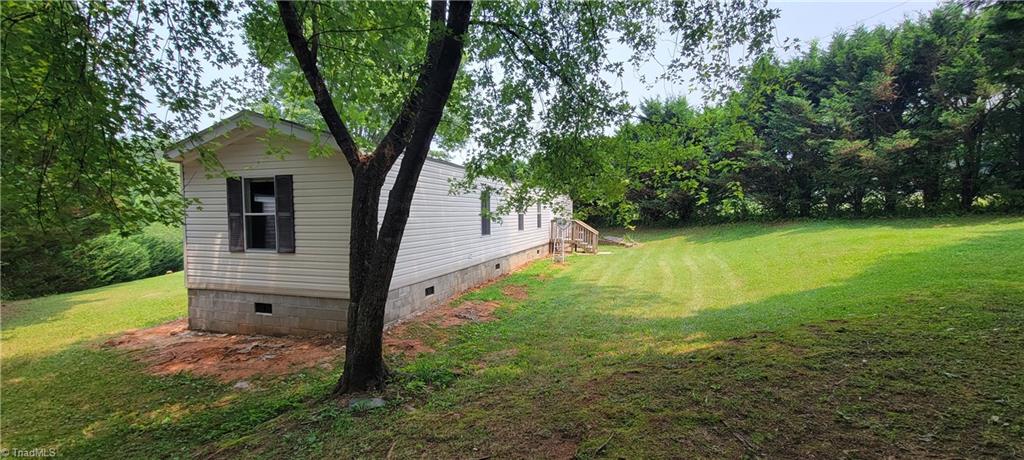 4995 Haystack Road Dobson, NC 27017 - Photo 3 of 30 Gallery Image 3
