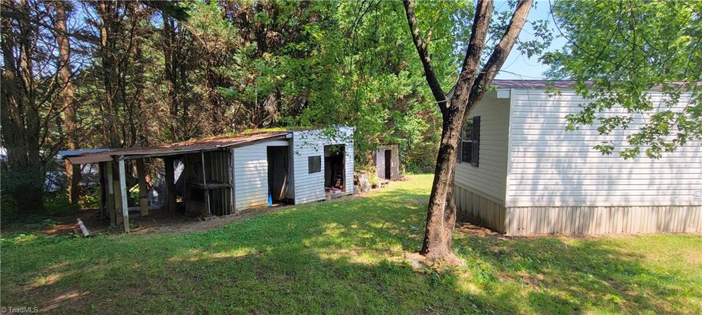 4995 Haystack Road Dobson, NC 27017 - Photo 8 of 30 Gallery Image 8