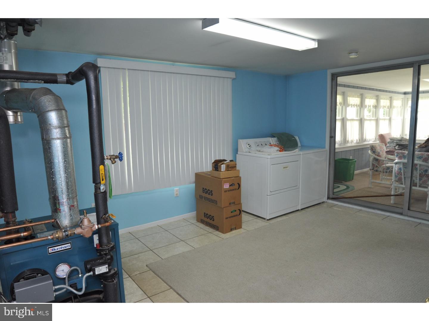 7 Hedge Road Levittown, PA 19056 - Photo 18 of 25 Gallery Image 18