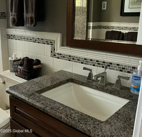 $3,500 | 57 George Street, Saratoga Springs, NY 12866