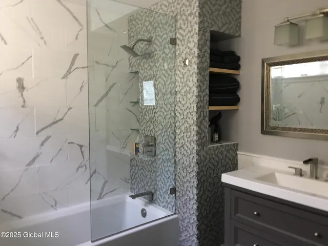 $3,500 | 57 George Street, Saratoga Springs, NY 12866