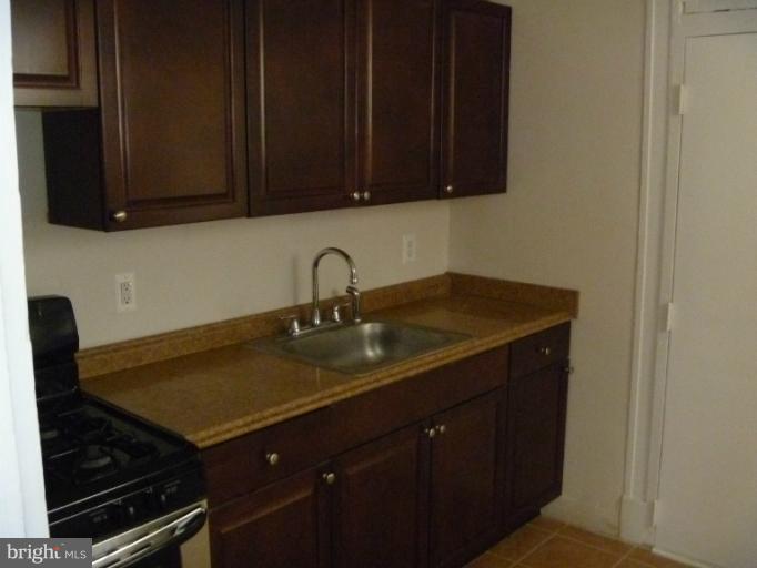 4419 Pimlico Road Baltimore, MD 21215 - Photo 16 of 29 Kitchen