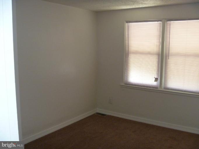 4419 Pimlico Road Baltimore, MD 21215 - Photo 27 of 29 Bedroom