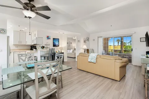 $279,000 | 2700 Lawrence Crossley Road, Unit 119, Palm Springs, CA 92264