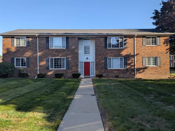$1,275 | 25341 Shiawassee Circle, Unit : 201, Southfield, MI 48033