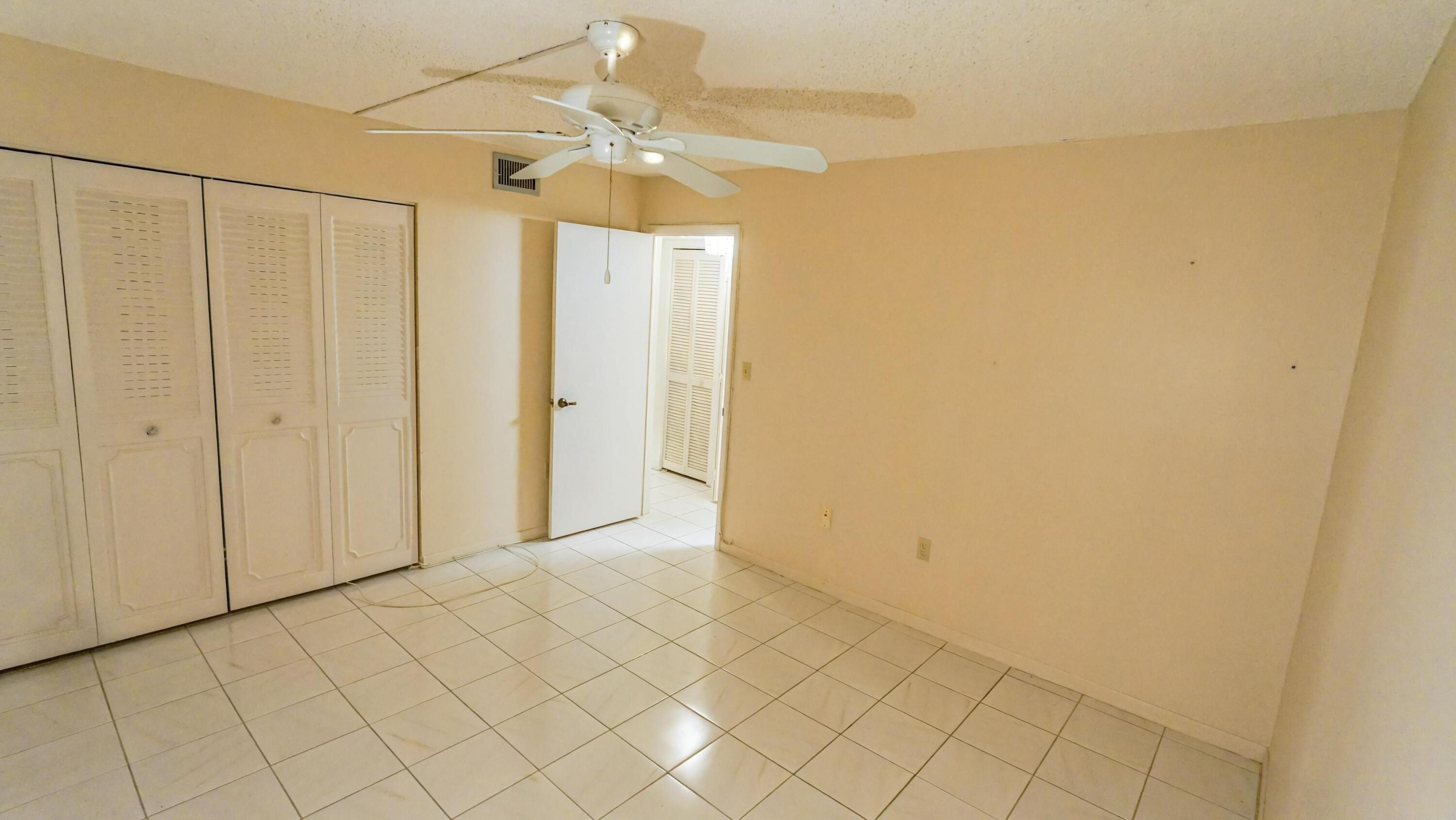3930 Inverrary Boulevard, Unit 303 Lauderhill, FL 33319 - Photo 11 of 36 10