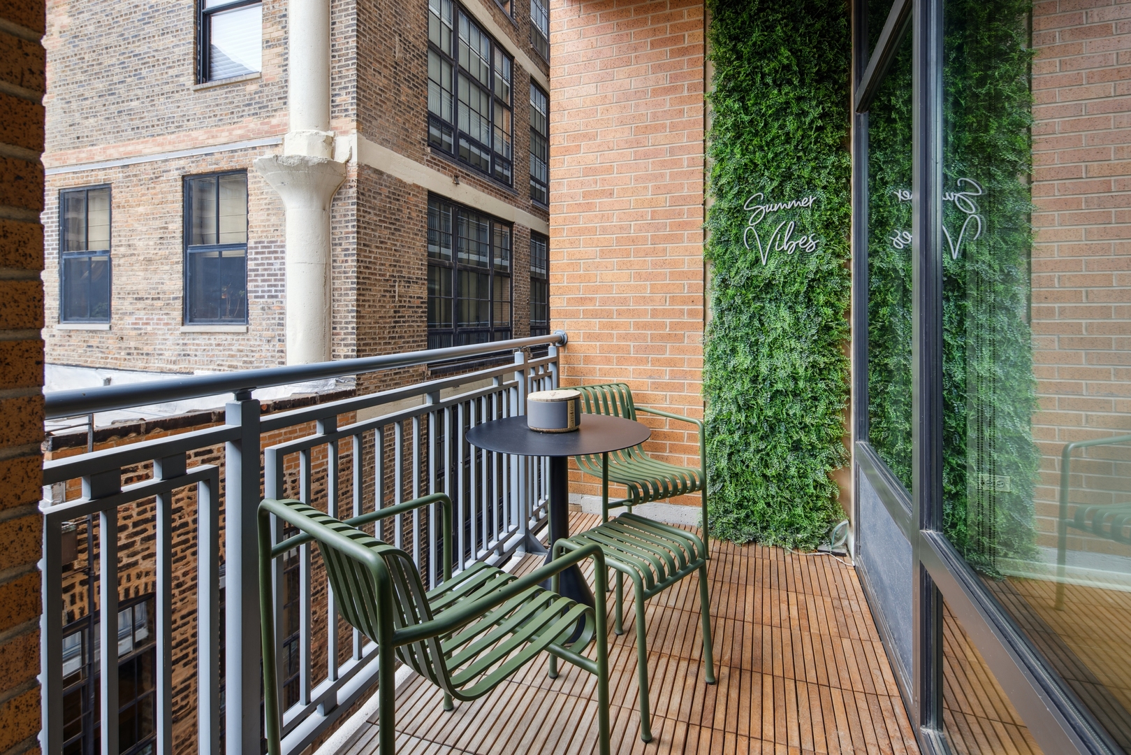 520 South State Street, Unit 816 Chicago, IL 60605 - Photo 14 of 15 a view of balcony with furniture