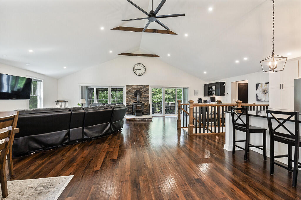 36 Riva Ridge Road Vassalboro, ME 04989 - Photo 5 of 52 Cathedral ceiling