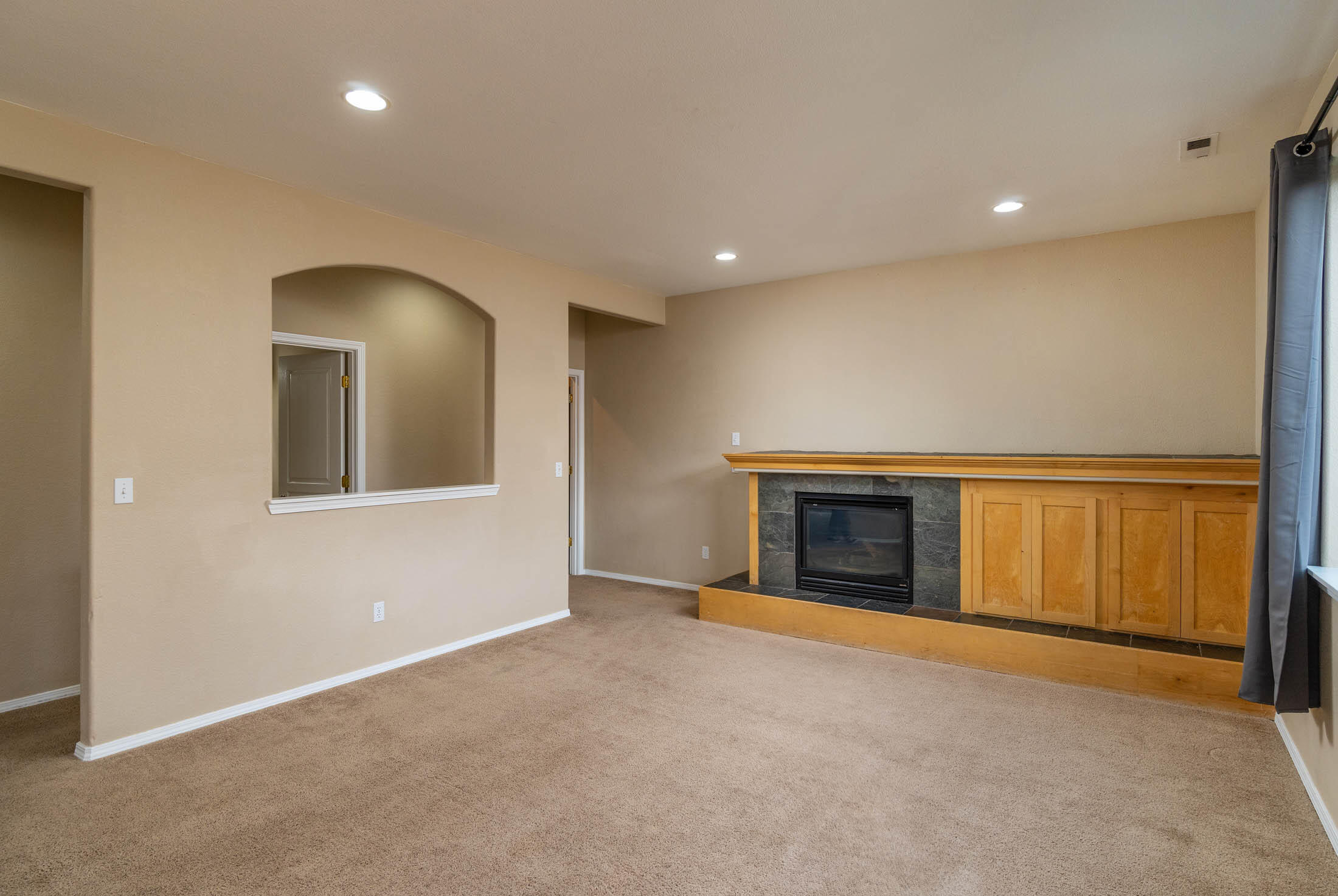 1715 Southeast Riviera Drive Bend, OR 97702 - Photo 8 of 26 1715 SE Riviera_0111 copy