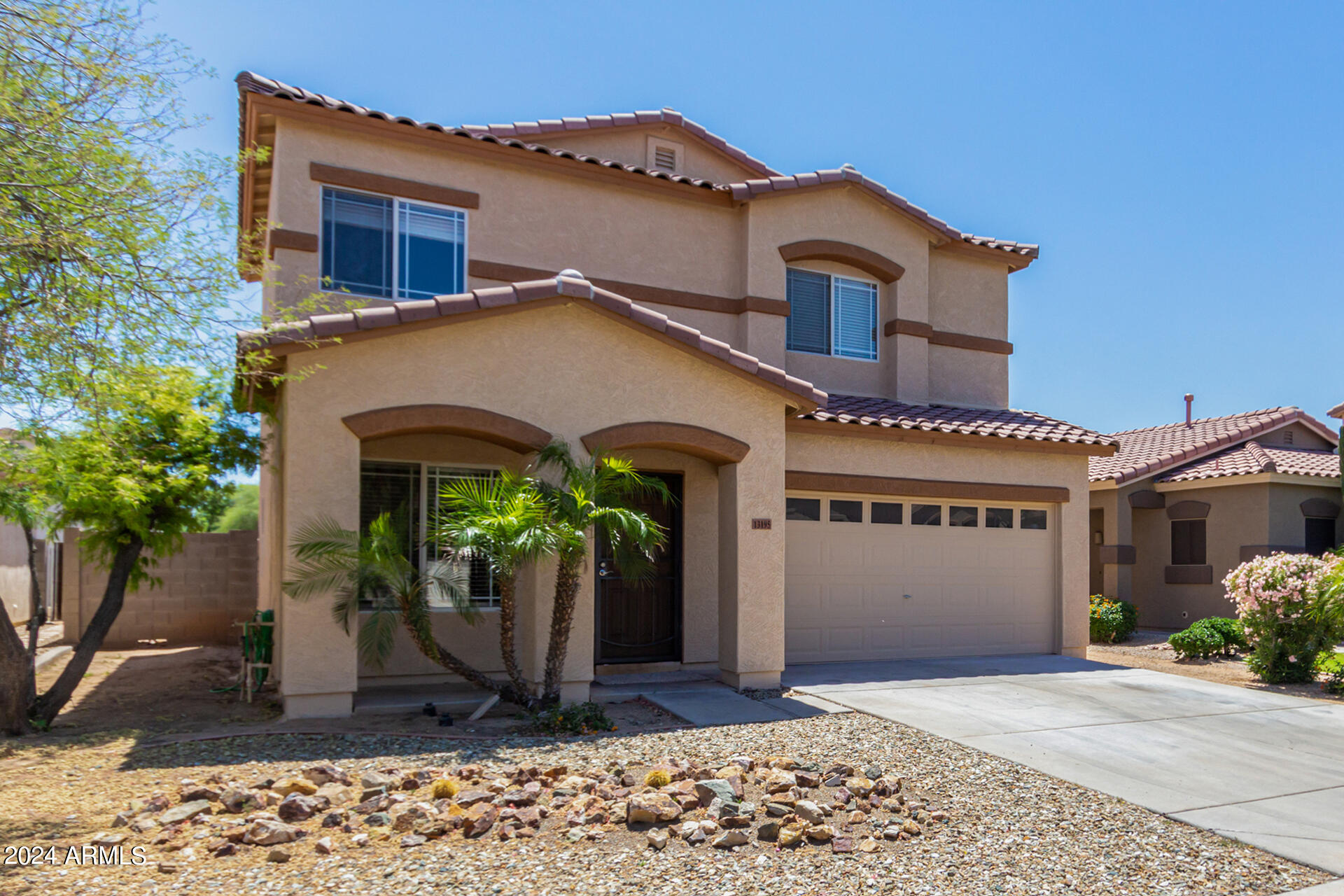 13195 West Redfield Road Surprise, AZ 85379 - Photo 5 of 37 06 - Redfield