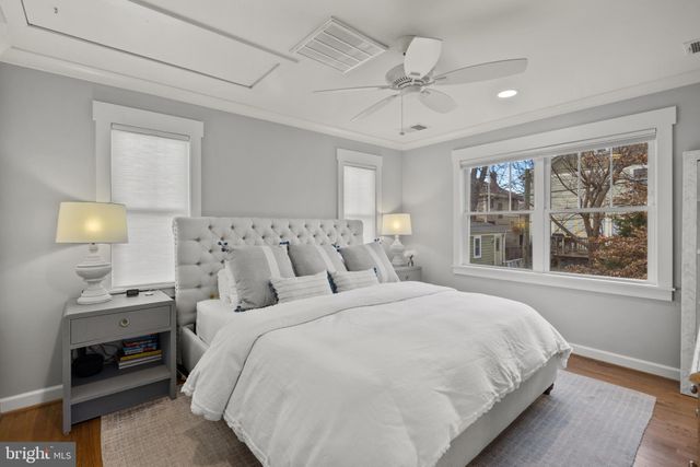 $1,565,000 | 8 East Walnut Street, Alexandria, VA 22301