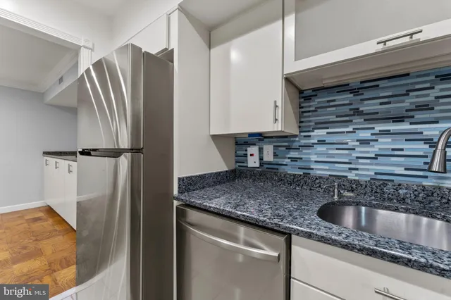 $250,000 | 7541 Spring Lake Drive, Unit B1, Bethesda, MD 20817