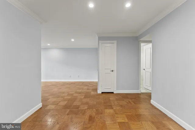 $250,000 | 7541 Spring Lake Drive, Unit B1, Bethesda, MD 20817