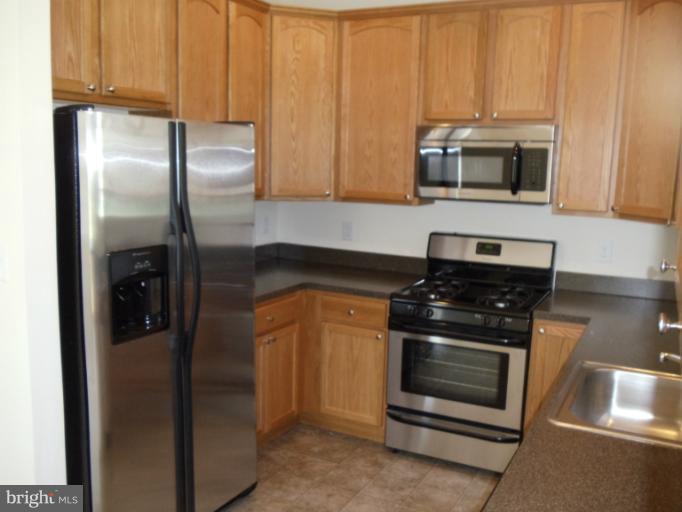 1324 Seling Avenue Rosedale, MD 21237 - Photo 14 of 24 Kitchen