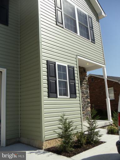 1324 Seling Avenue Rosedale, MD 21237 - Photo 6 of 24 Exterior (Front)