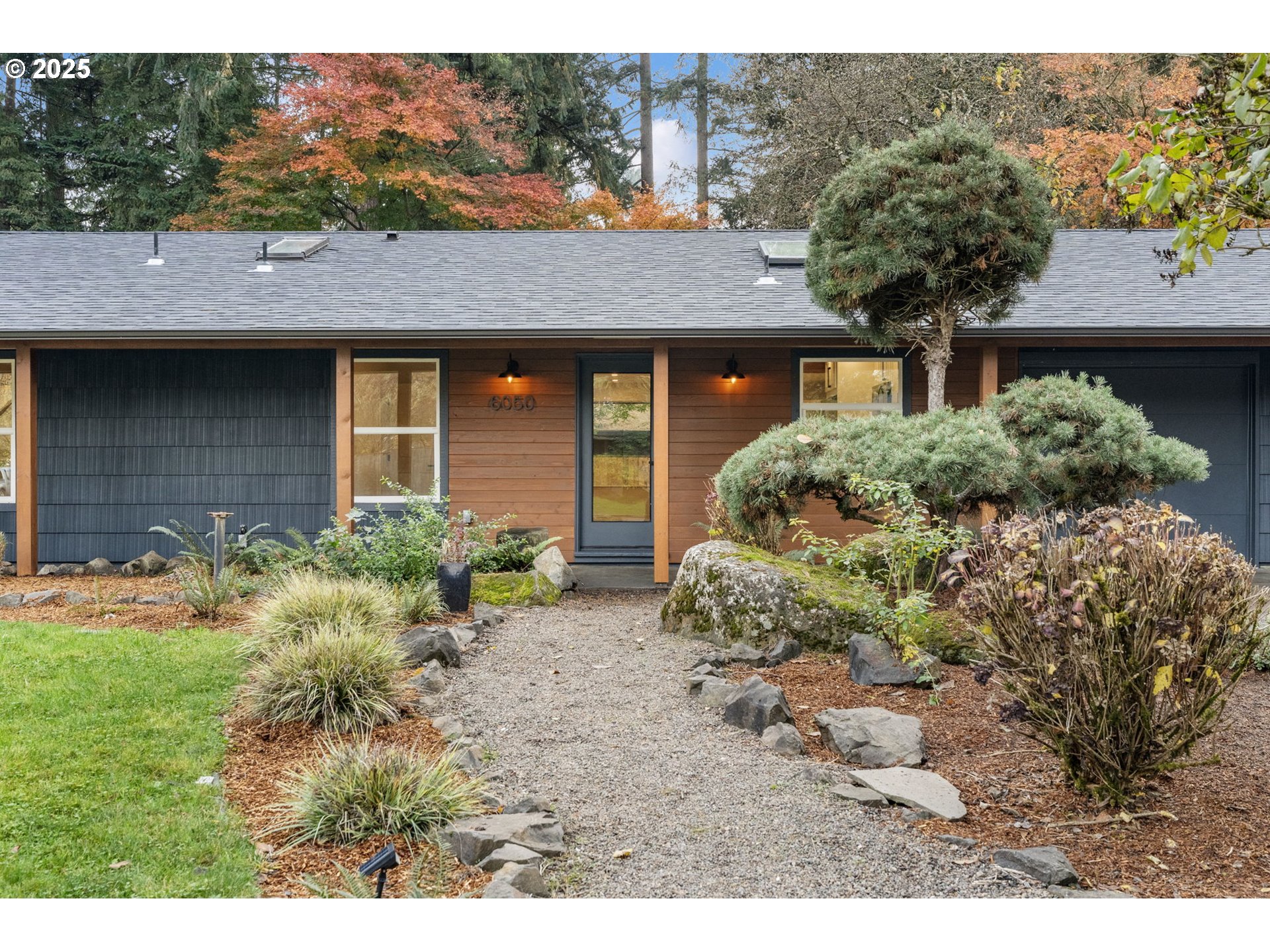 6050 Southwest Fernbrook Street Lake Oswego, OR 97035 - Photo 2 of 48