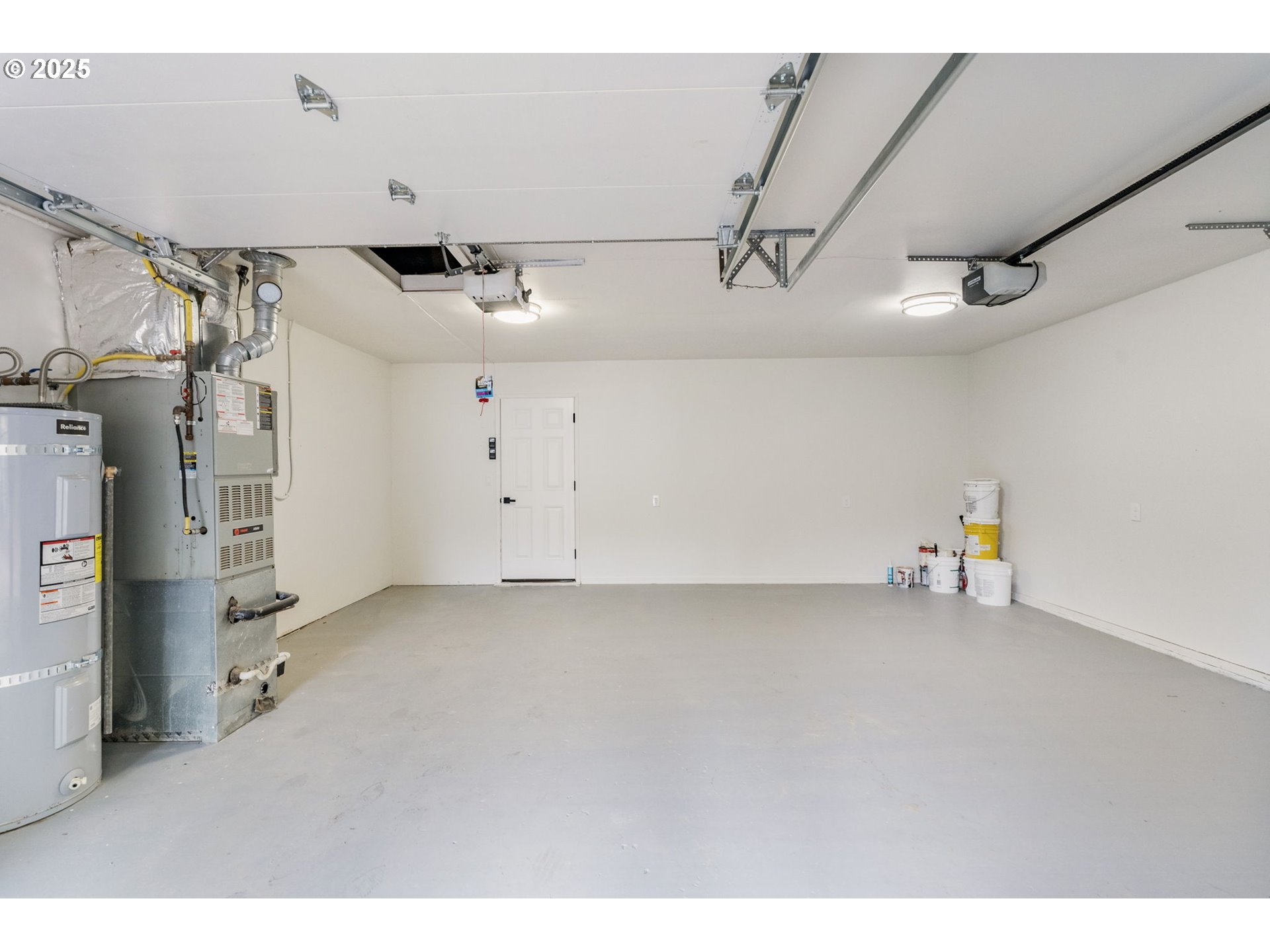 6050 Southwest Fernbrook Street Lake Oswego, OR 97035 - Photo 37 of 48