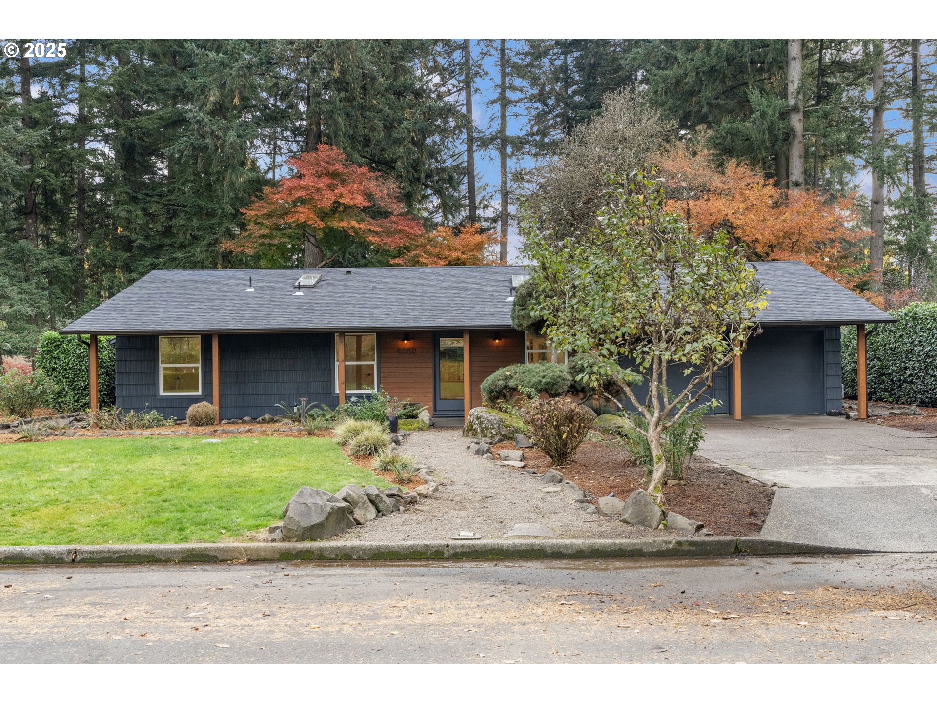 6050 Southwest Fernbrook Street Lake Oswego, OR 97035 - Photo 45 of 48