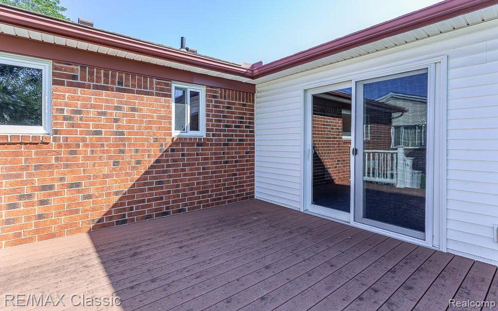 42351 Proctor Road Canton, MI 48188 - Photo 28 of 35 42351 proctor exteriors (9).jpg