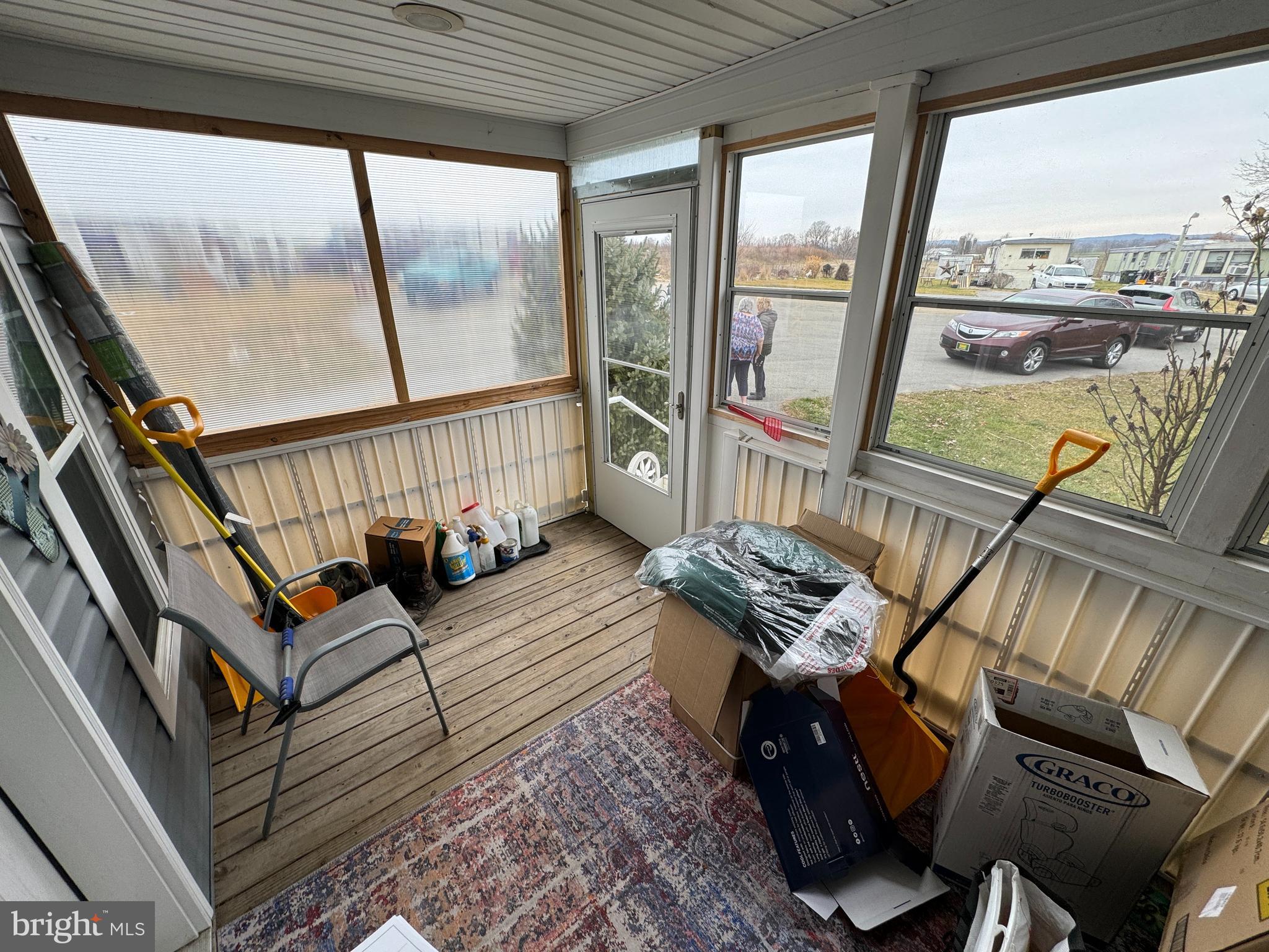 200 West Burkholder Drive Lititz, PA 17543 - Photo 15 of 38 enclosed deck