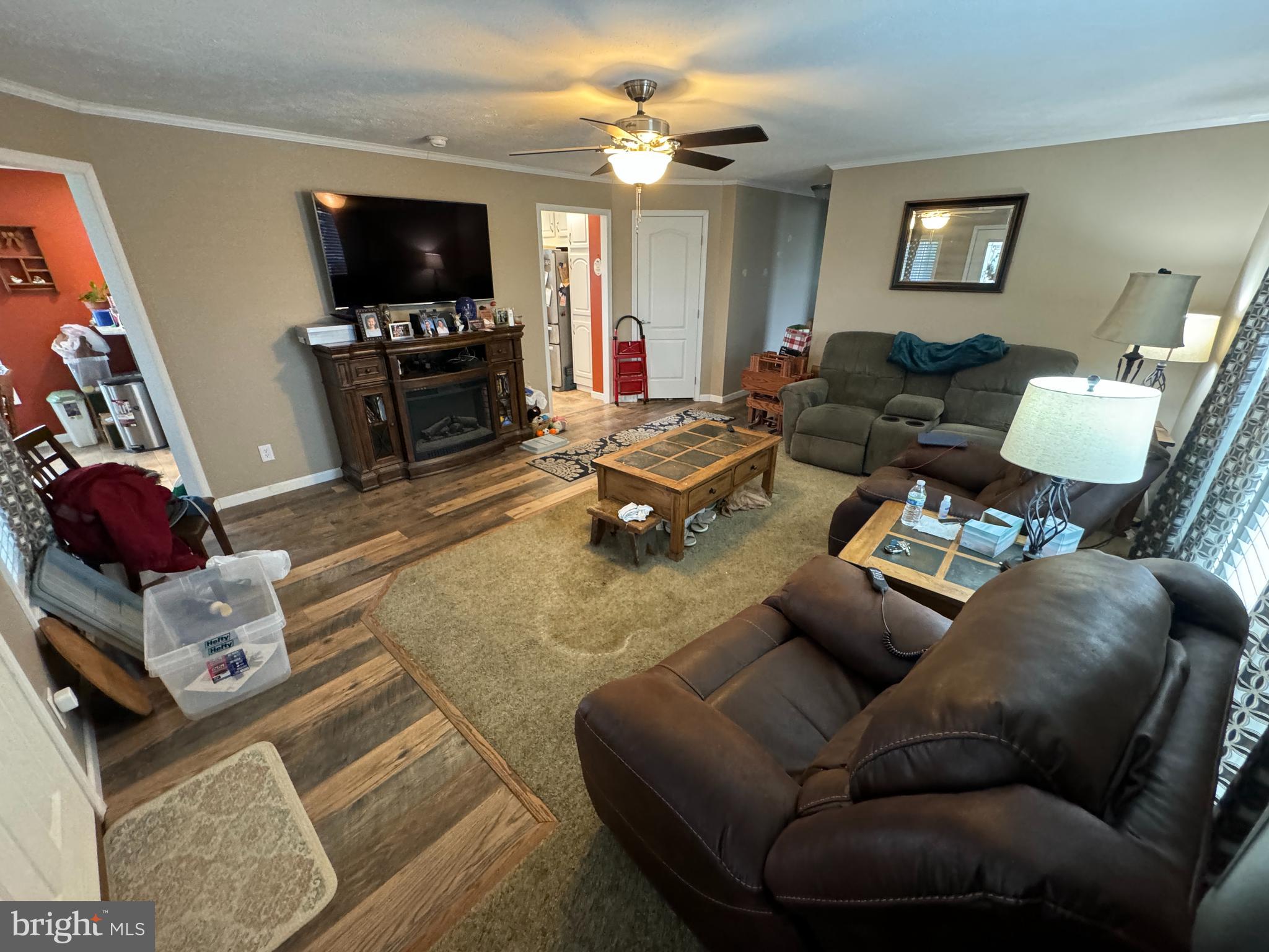 200 West Burkholder Drive Lititz, PA 17543 - Photo 17 of 38 family room