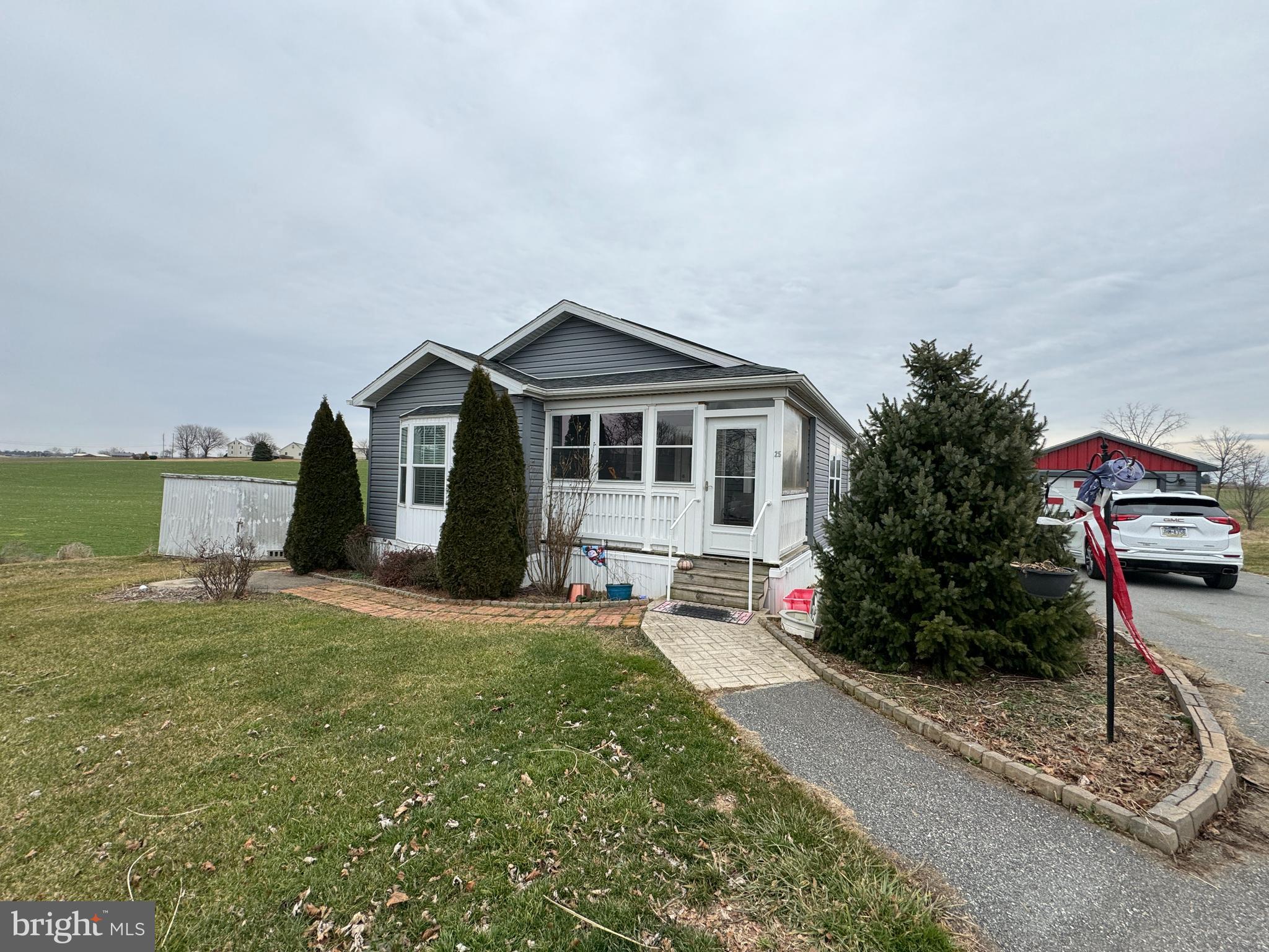 200 West Burkholder Drive Lititz, PA 17543 - Photo 2 of 38 Farmland Views