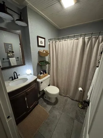 $280,000 | 806 Oak Hollow Road, Eastland, TX 76448