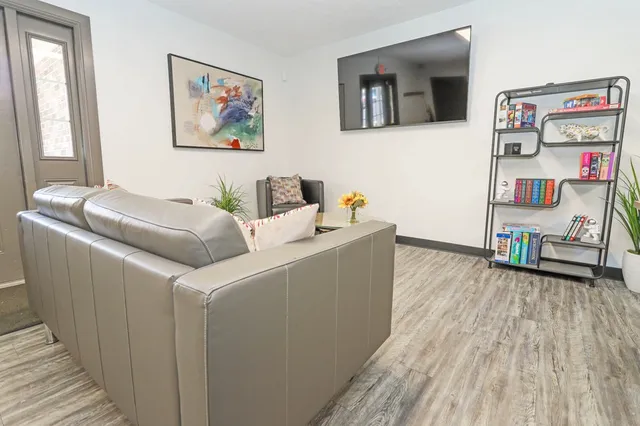 $1,045 | 319 Blair Court, Other, KY 40243