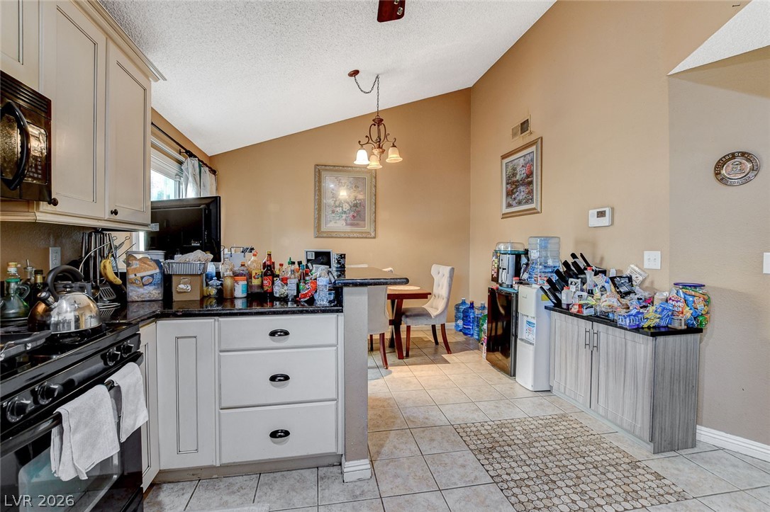 6557 West Beacon Road Las Vegas, NV 89108 - Photo 16 of 44