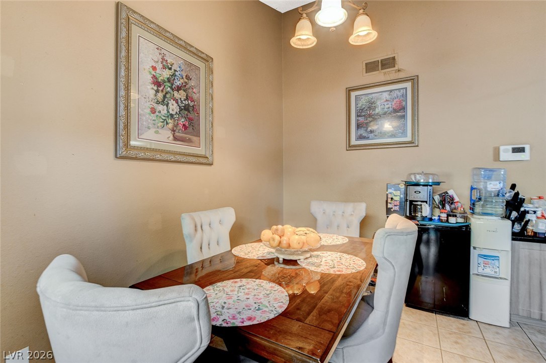 6557 West Beacon Road Las Vegas, NV 89108 - Photo 4 of 44