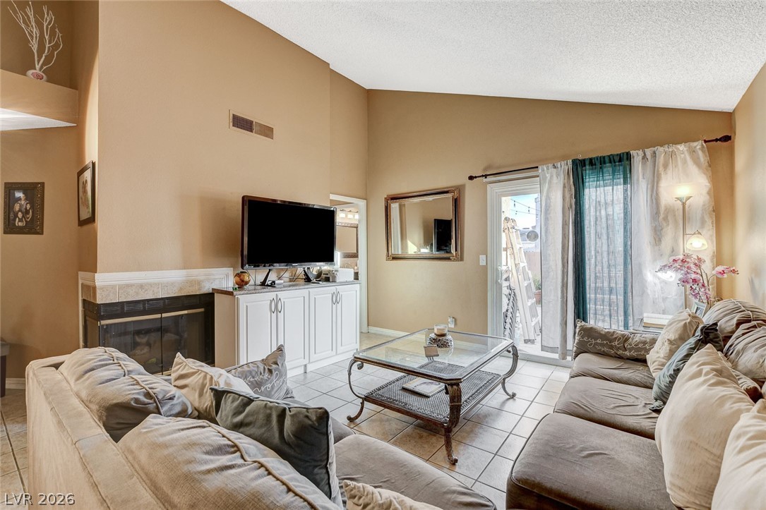 6557 West Beacon Road Las Vegas, NV 89108 - Photo 9 of 44